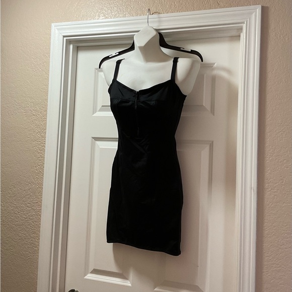 SOLD❗️❗️ NWT: SKIMS - GLAM SLIP DRESS - Picture 2 of 7